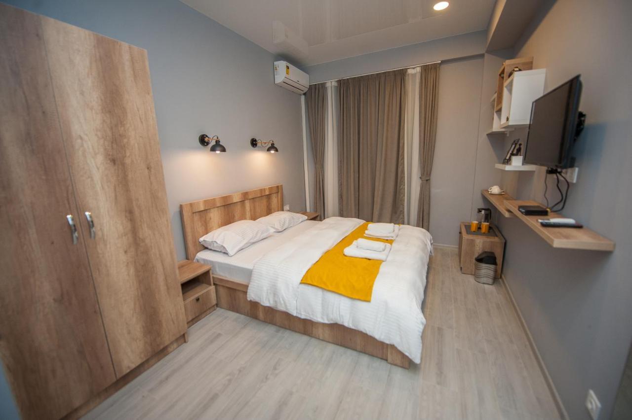 Easy Hotel T'Bilisi Tbiliszi Kültér fotó