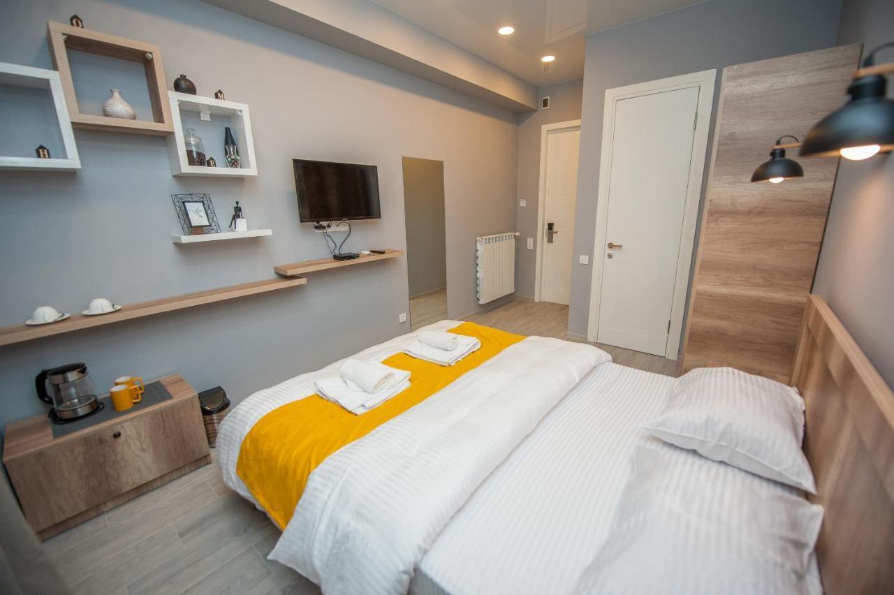 Easy Hotel T'Bilisi Tbiliszi Kültér fotó